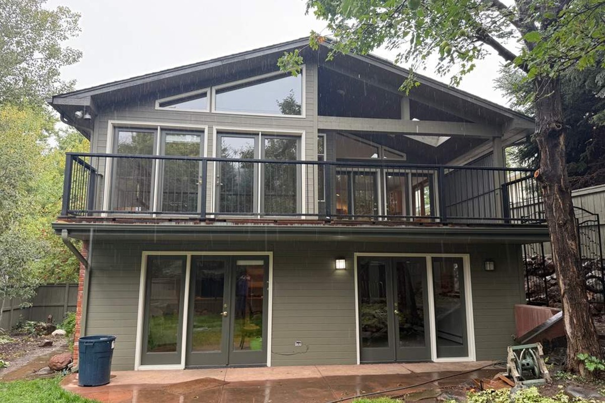 how to prevent exterior paint from peeling 2